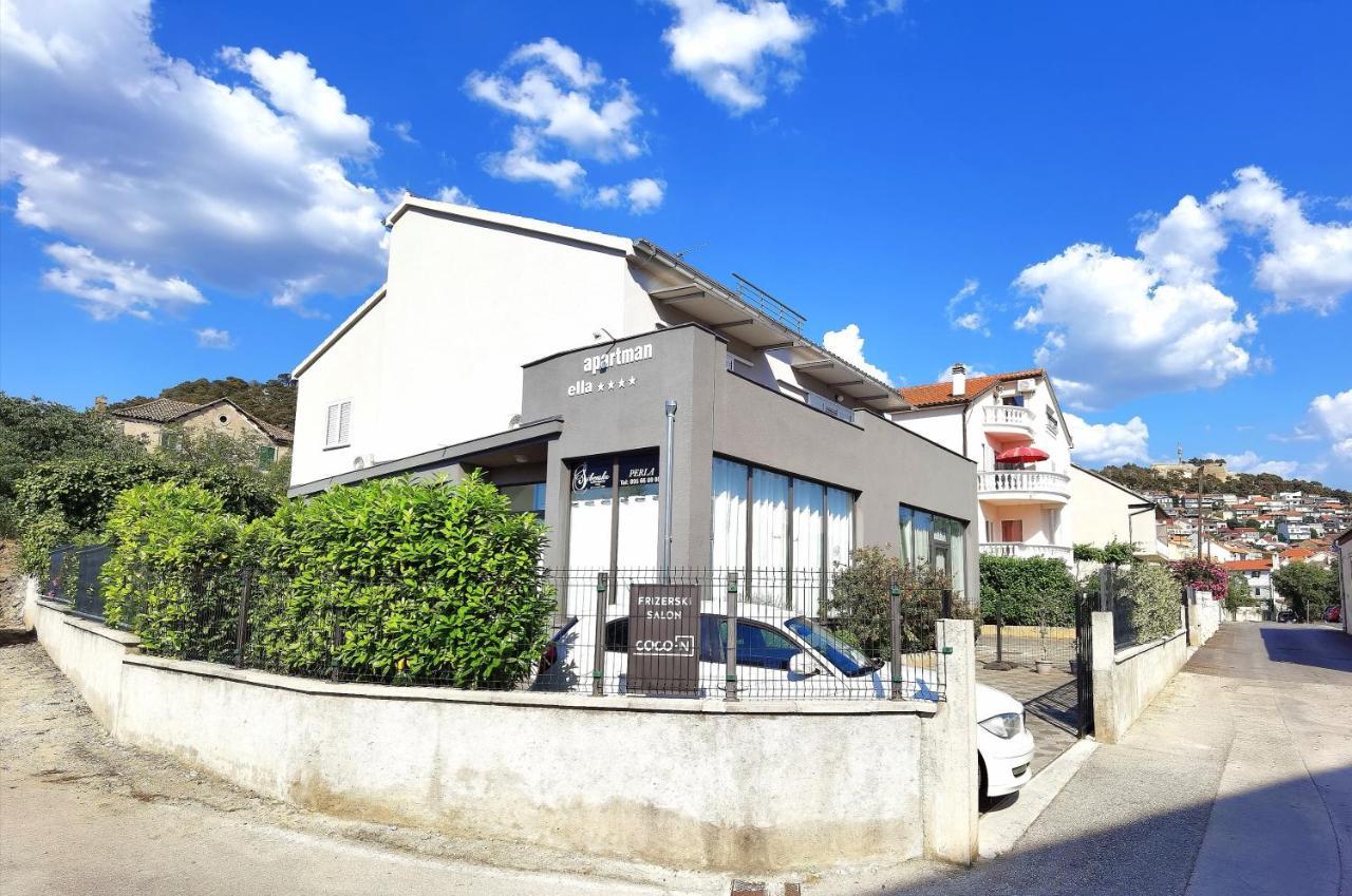 שיבניק Apartments Ella מראה חיצוני תמונה